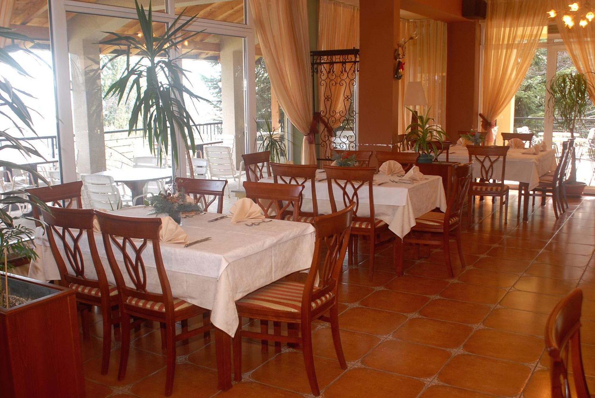 Hotel Sator Bitola Exterior photo